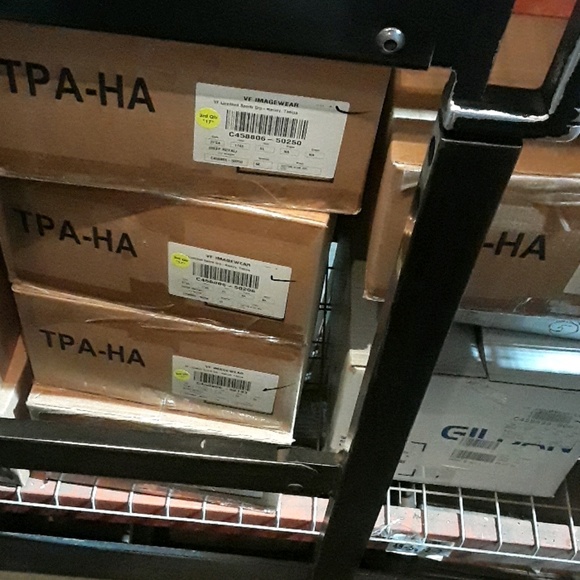 Meet your Posher, Ulises - Picture 1 of 1